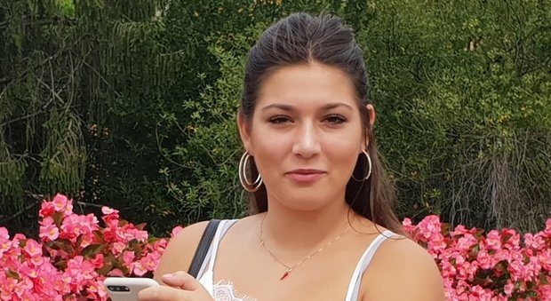 Giorgia, suicida sotto il treno: il giorno prima l'incontro con la famiglia di Antonio