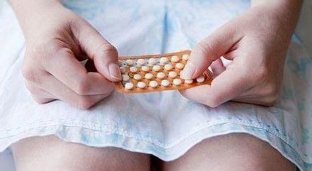 Errori sulla confezione della pillola: 117 donne restano incinte