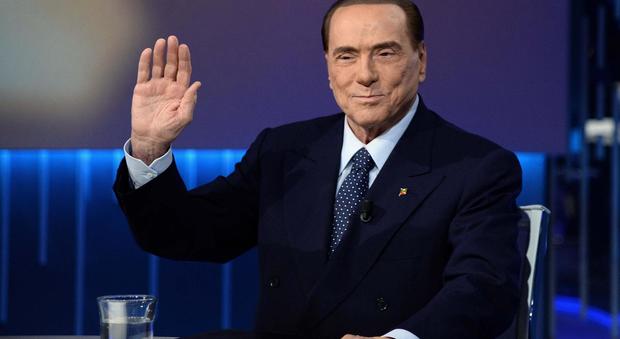 Berlusconi: «Salvini quattro punti dietro di noi, sarà Forza Italia a guidare la coalizione»