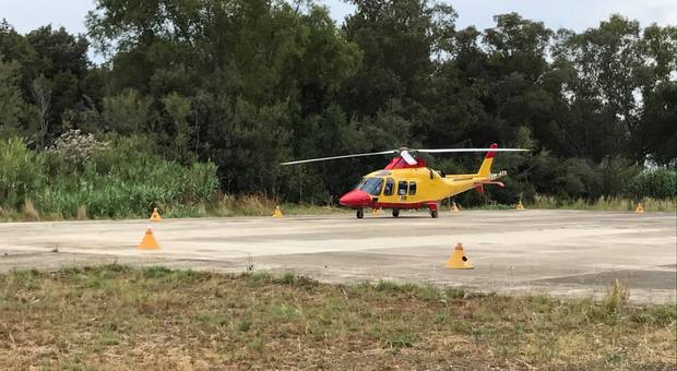 Emergenza a Capri: elicottero fermo, paziente infartuato trasferito via mare