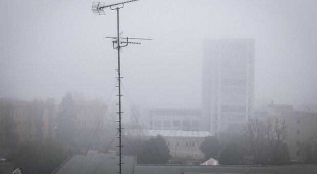 Lo smog e il cielo di Milano