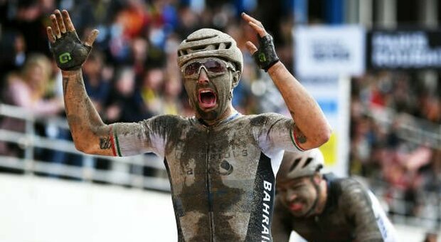 L'Italia domina il pavè della Parigi-Roubaix: Sonny Colbrelli vince 22 anni dopo l'ultimo trionfo azzurro