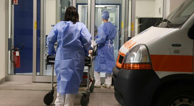 Pronto Soccorso, più soldi agli infermieri: i medici devono attendere