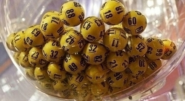 Estrazioni Lotto e Superenalotto di sabato 21 marzo 2020: numeri vincenti e quote. E adesso arriva lo stop