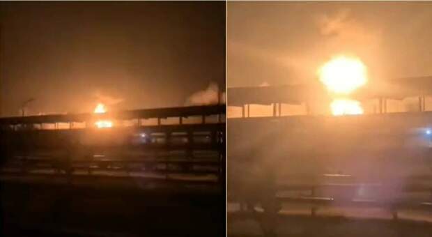 Guerra in Ucraina, diretta. Russia sotto attacco, droni su una raffineria di Krasnodar: a fuoco un serbatoio di stoccaggio di petrolio