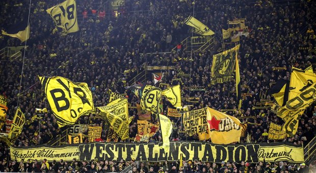 Il Dortmund: «Niente buoni, ridaremo i soldi agli abbonati», ma in molti non chiederanno il rimborso