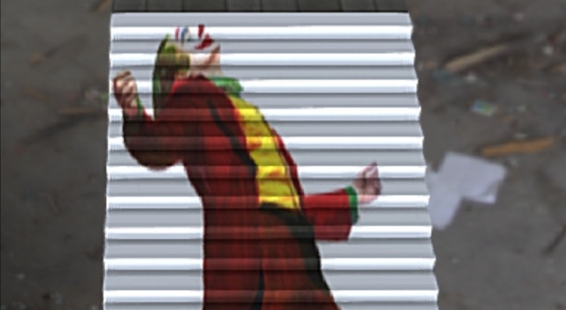 Joker, un murales al Vomero ma è scontro con i residenti: «Non si celebrano così i criminali»