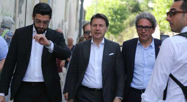 Giuseppe Conte a Portici: «Statuto legittimo, il Tribunale ne prenderà atto»