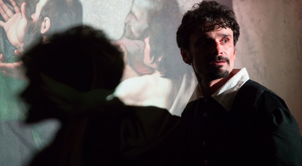 Teatro, “84 giorni” a Palazzo Ricca: Il mistero del quarto Caravaggio