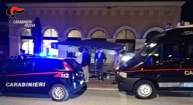 Intervento dei carabinieri a Monselice: bar chiusi