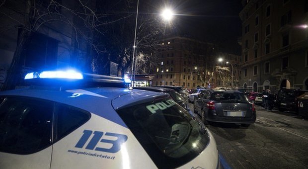 Roma, morta la ragazza di 17 anni precipitata dal sesto piano a San Giovanni: era a casa di un'amica