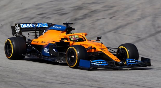 Formula 1, 2 tecnici Haas e 1 McLaren in isolamento