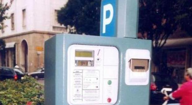 Parcheggio a pagamento oltre l'orario? Le multe da 25 euro sono illecite