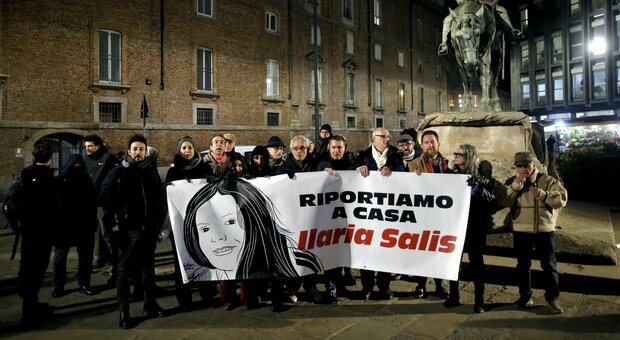 Ilaria Salis, le mosse del governo per i domiciliari in Italia. «Una norma europea ci aiuta»