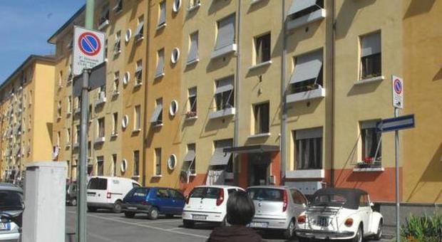 Bologna, 45 alloggi popolari rifiutati. La polemica: "Sono senza balconi"
