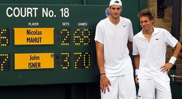 La Partita infinita, dieci anni dopo a Wimbledon: Isner-Mahut si concluse dopo 11 ore di gioco, dopo 3 giorni e 70-68 al quinto set