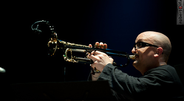 Giovanni Falzone, protagonista del festival di jazz Una Striscia di Terra Feconda