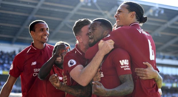 Il Liverpool vince a Cardiff ed è primo L'Arsenal ko in casa col Palace