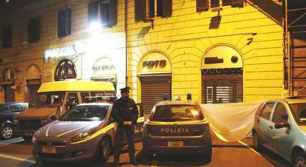 Tunisino precipitato dalla finestra del commissariato, il pm: «Omicidio colposo». Poliziotti interrogati
