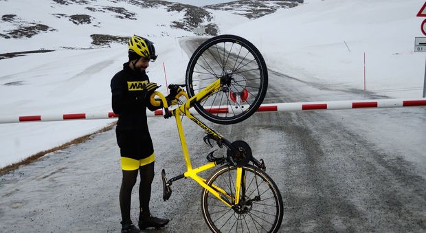La nuova sfida del romano Omar Di Felice: l'ambassador Suunto pedalerà in solitaria per 1.400 km in Islanda