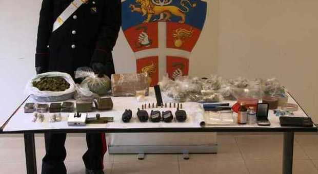 Tre chili di droga sequestrati dai carabinieri al Rione Traiano