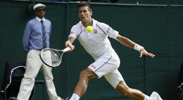 Wimbledon: avanzano Djokovic e Wawrinka, fuori Raonic e Dimitrov. Masha ok