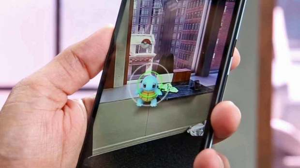 Gb, chiama la polizia per segnare il furto di Pokemon: la reazione dell'agente è memorabile