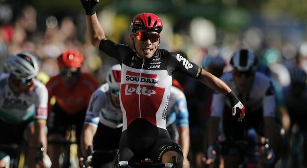 Tour de France, volata capolavoro di Ewan nella terza tappa Nizzolo terzo