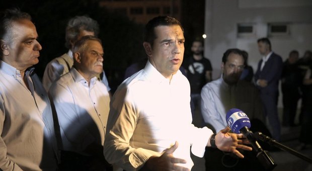 Strage in Grecia, Tsipras: «Sospetto mano piromani»