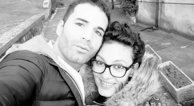 Maria Sestinia Arcuri cade dalle scale e muore a 26 anni: il convivente indagato per omicidio volontario