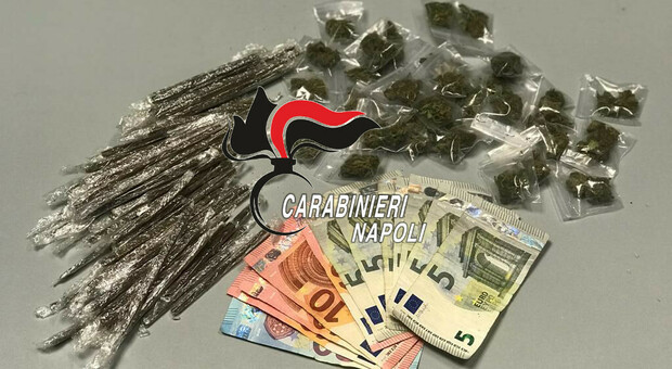 Controlli anti-Covid a Casavatore, droga e sigarette di contrabbando sequestrate