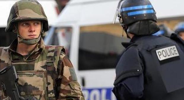 Terrorismo. Torna l'allarme, sventati attacchi simultanei a Parigi e Marsiglia: 7 arresti