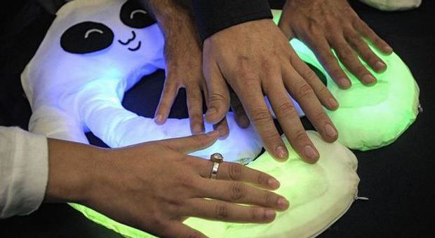 Il cuscino interattivo per bimbi austici è realtà: l'idea era stata lanciata alla Maker Faire 2014