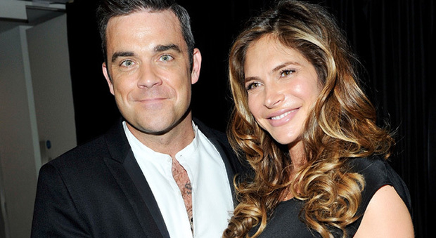 "Con mio marito Robbie Williams mi capita di fingere l'orgasmo"