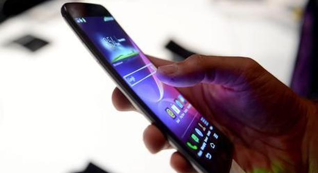 Sicurezza informatica, l'allarme del Nyt: «La Cina spia 700 milioni di dispositivi Android»