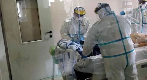 Coronavirus a Napoli, il bollettino del Comune: 17 morti e 10 nuovi contagiati