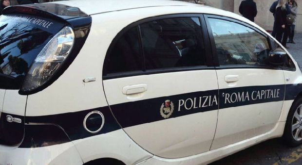 Roma, incidente in moto al Nomentano: due feriti gravi