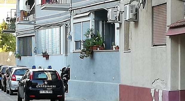 Taranto, bimba di 12 anni cade dal terzo piano e muore