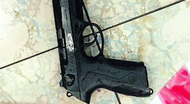 Rapina con la pistola giocattolo: un fermato e un denunciato