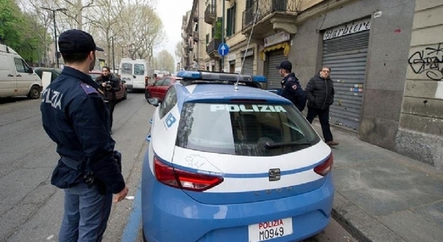 Finto avvocato napoletano arrestato a Torino: si faceva consegnare soldi dalle vittime