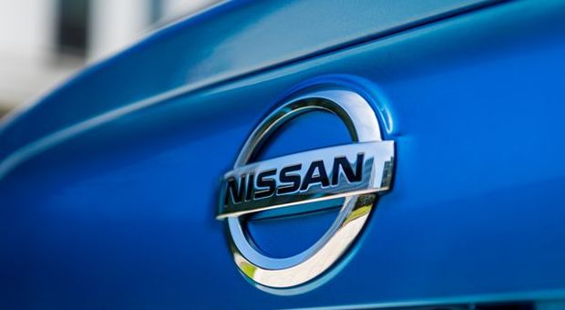 Nissan annuncia utili in calo nei 9 mesi e taglia stime esercizio