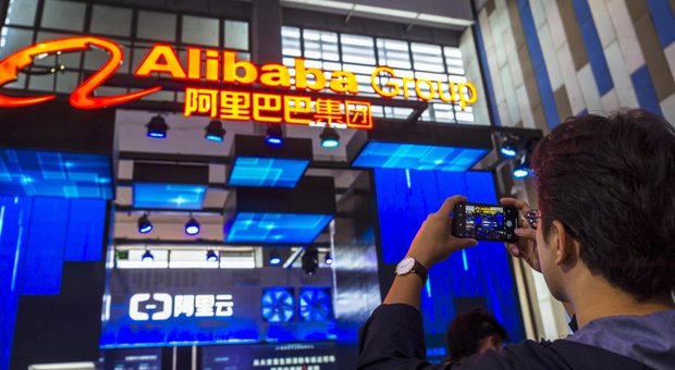 Alibaba si quota a Hong Kong, operazione da 12 miliardi di dollari