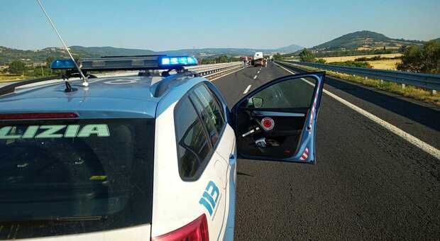 Incidente mortale sulla A1 tra Orvieto e Fabro. Schianto tra auto e tir, muore una donna