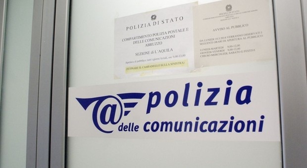 Roma, tentano di vendere un appartamento altrui per intascare la caparra di 50mila euro: arrestati