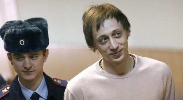 Mosca, 6 anni all'ex ballerino del Bolshoi: aggredì con l'acido il direttore Serghiei Filin