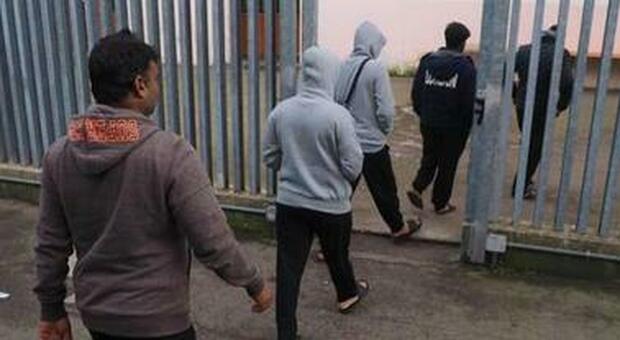 Migranti rintracciati a Udine e portati in seminario per la quarantena