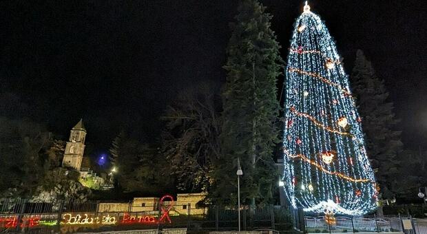 È di Caposele l'albero di Natale più alto d'Europa