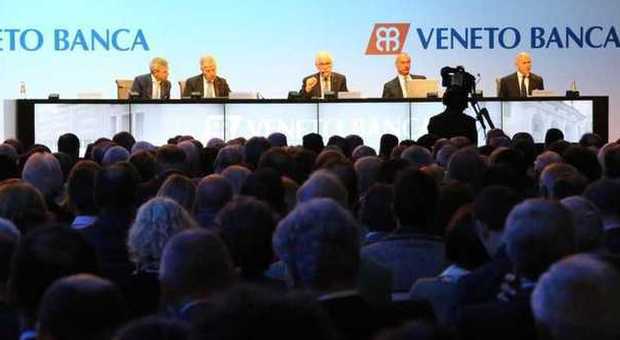 Veneto Banca, assemblea infuocata I contestatori sul piede di guerra