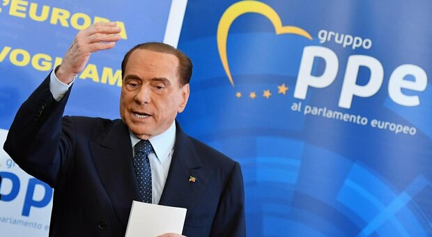 Berlusconi, il "regalo" per i figli Marina e Pier Silvio: 80 milioni di dividenti dalle holding