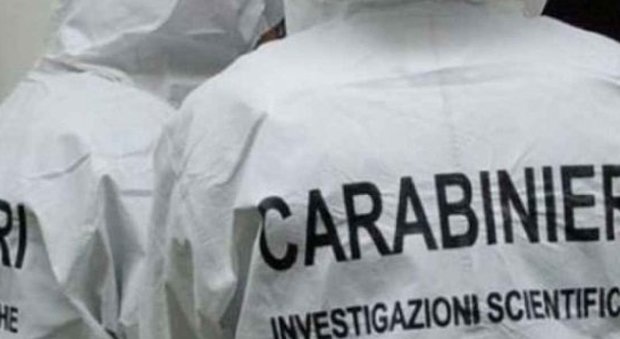 Milano, tradita da un amico la donna in pigiama uccisa e nascosta in una cava: la pista del movente passionale